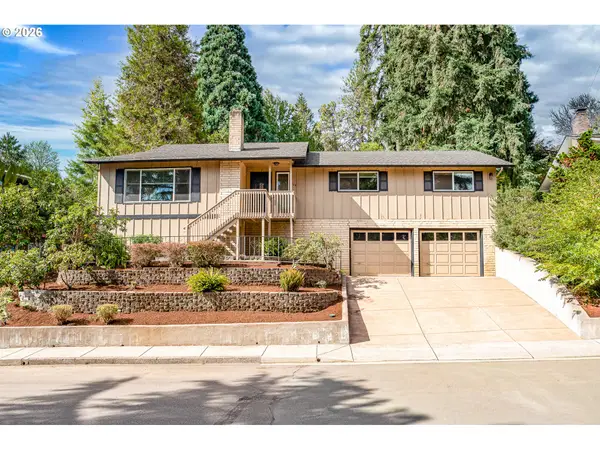 1760 Graham Dr, Eugene, OR 97405