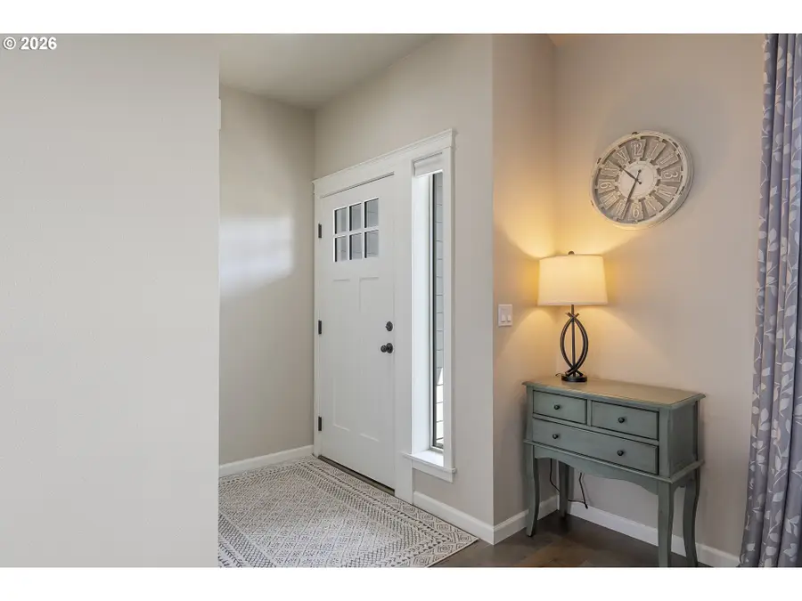 1297 Daylily St, Woodburn, OR 97071 - #3