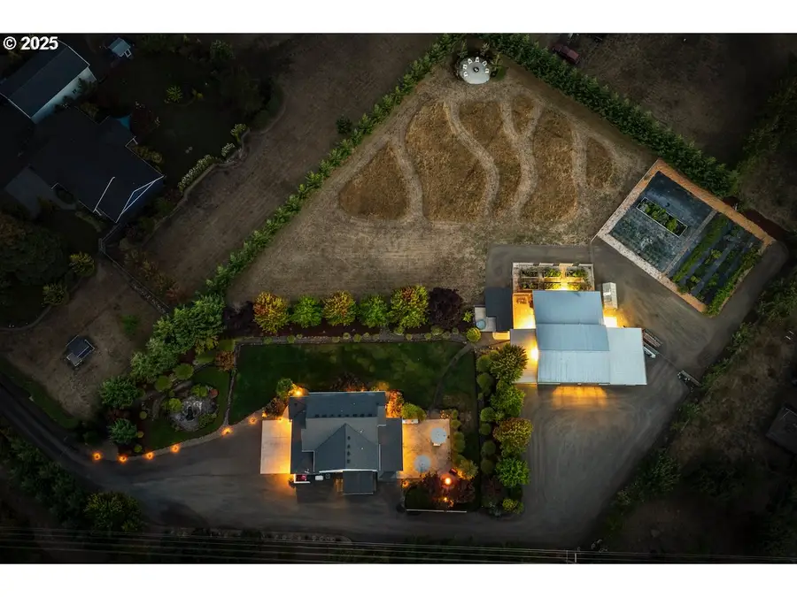 8720 SE Morgan Ln, McMinnville, OR 97128 - #3