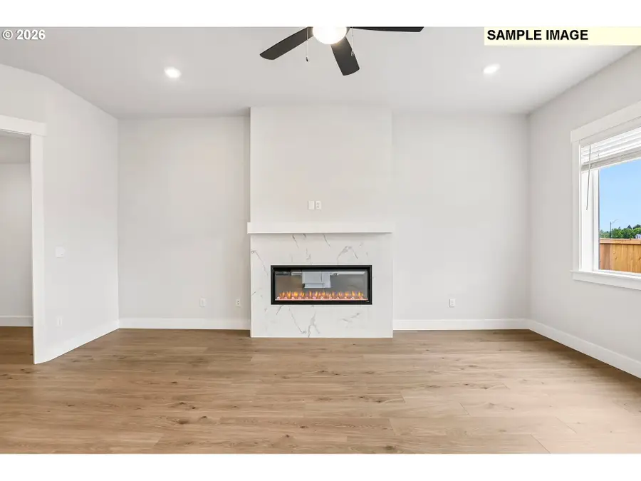 1567 NE 9th Ave, Battle Ground, WA 98604 - #3