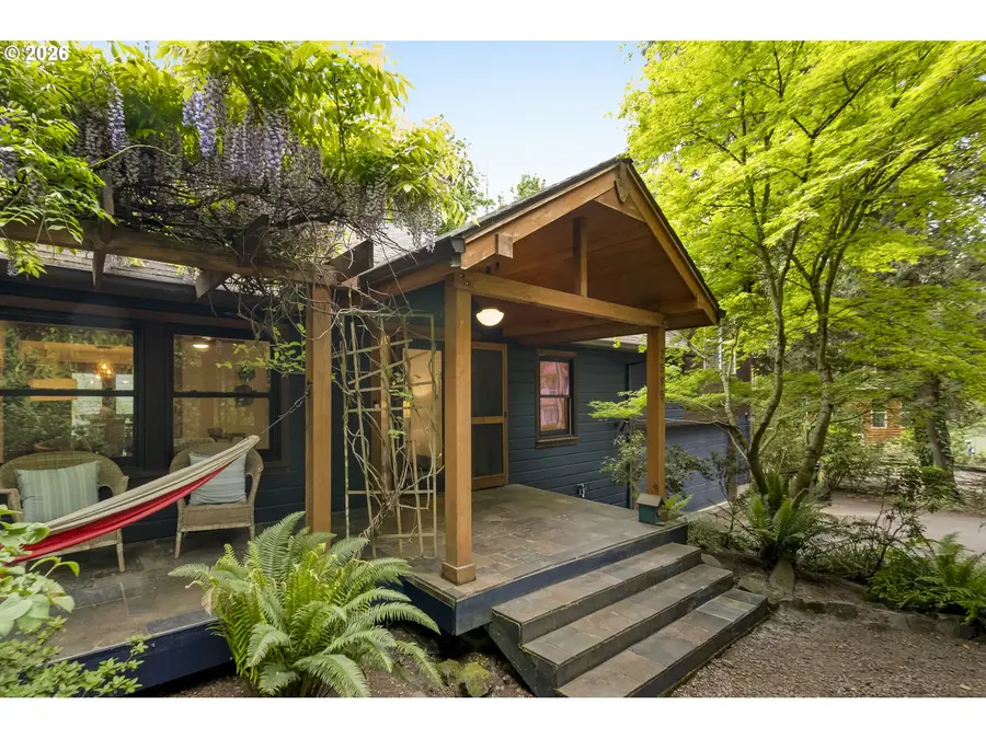 2595 SW 87th Ave, Portland, OR 97225 - #3