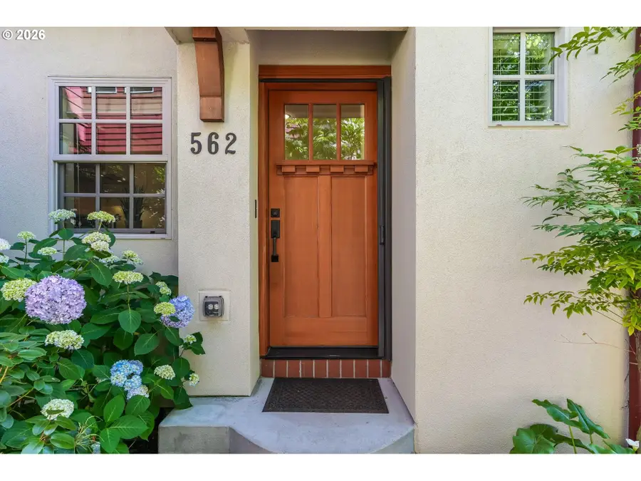 562 2nd St, Lake Oswego, OR 97034 - #2