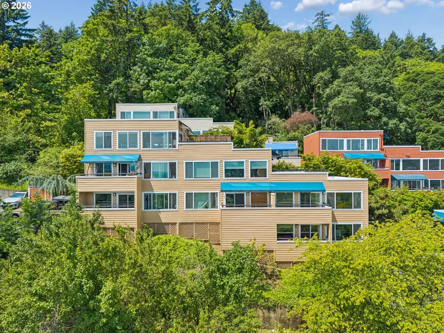 3701 SW Condor Ave #V2, Portland, OR 97239 - #2