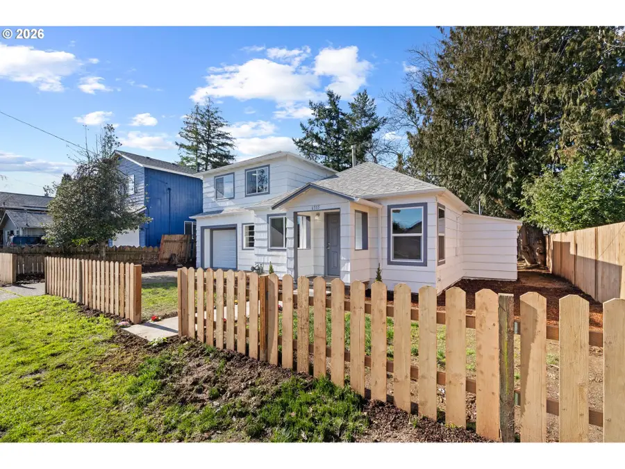 6555 SE 71st Ave, Portland, OR 97206 - Image #2