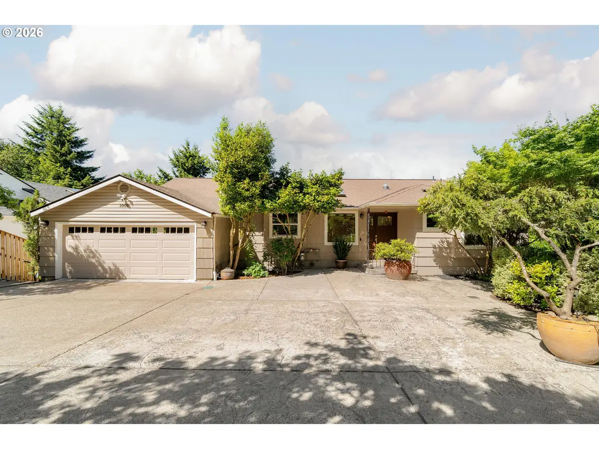 1005 S Shore Blvd, Lake Oswego, OR 97034 - #1