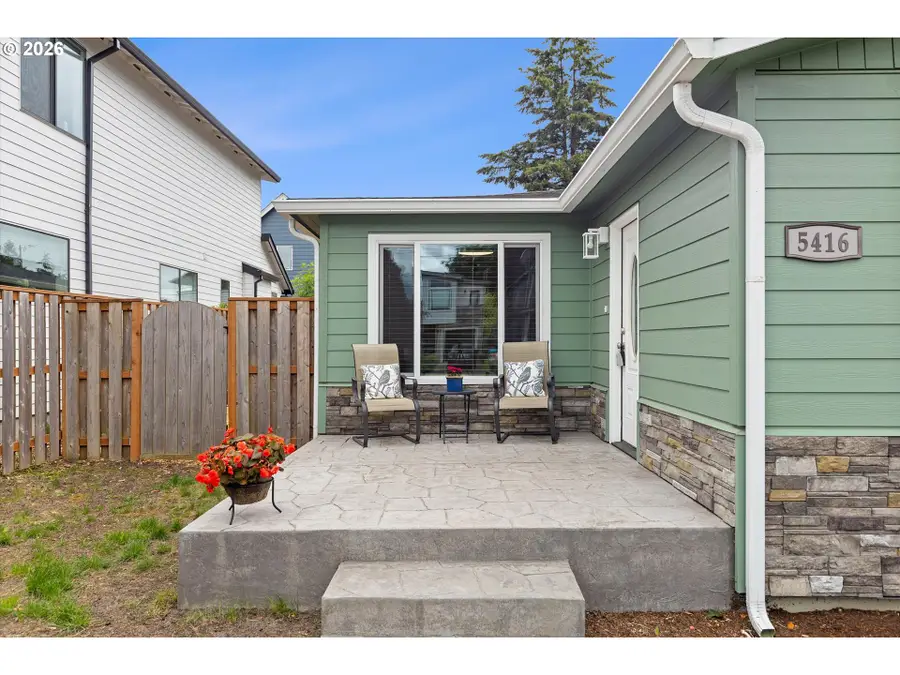 5416 SE Knapp St, Portland, OR 97206 - #2