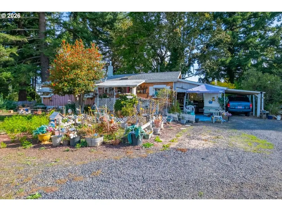 28440 Liberty Rd, Sweet Home, OR 97386 - #2