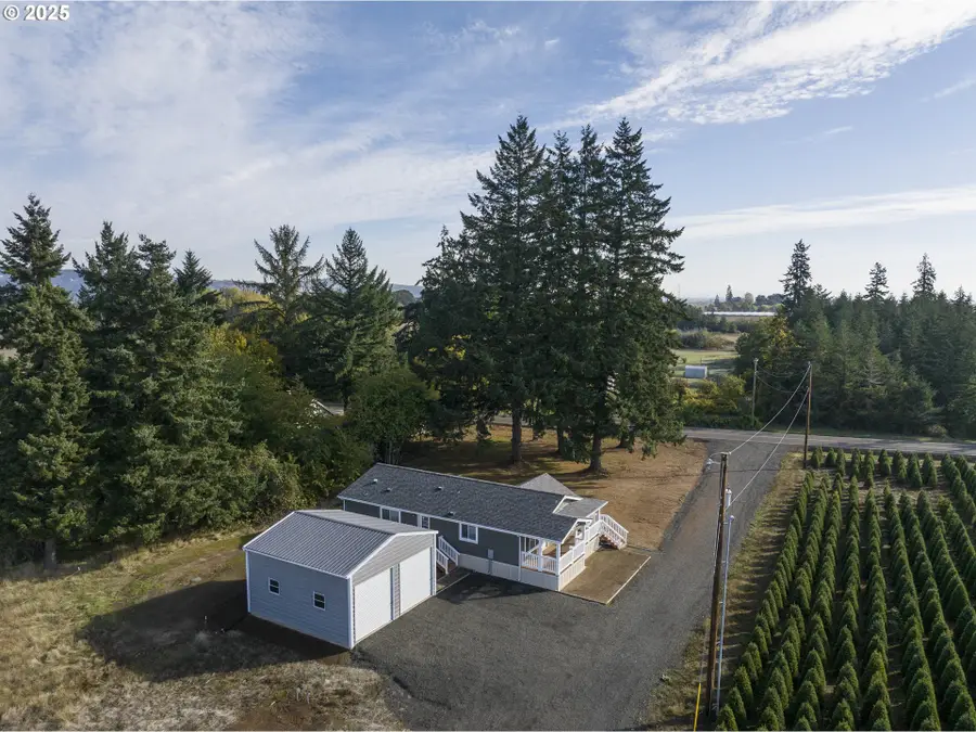 25110 SW Red Prairie Rd, Sheridan, OR 97378 - Image #2
