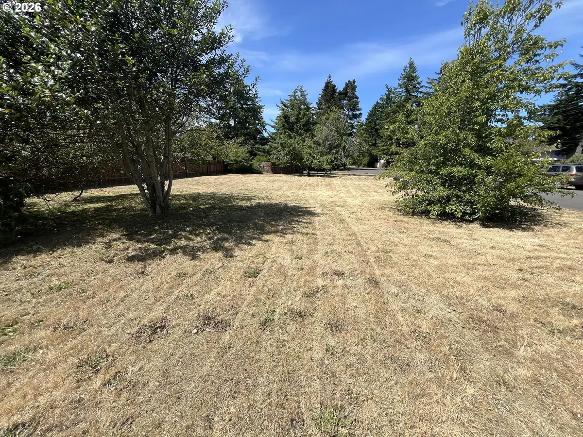 10 Tamarack, Florence, OR 97439 - #1