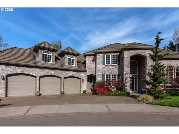 2328 Oakhurst Ln, LakeOswego, OR 97034