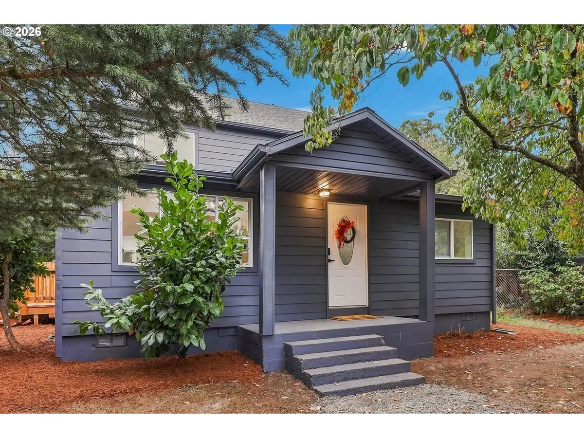 5390 NE Skidmore St, Portland, OR 97218 - #1