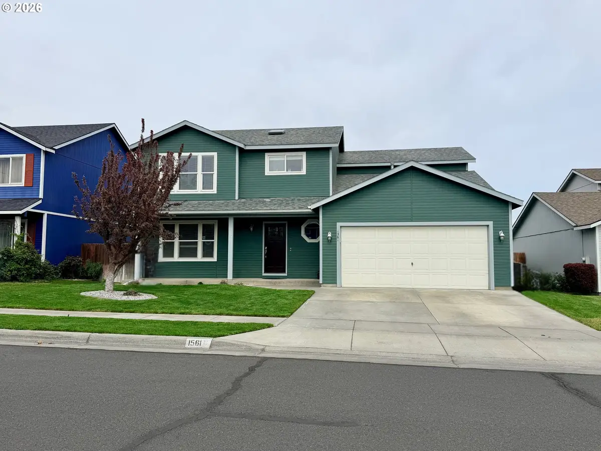 1561 Misty Dr, Hermiston, OR 97838 - #1