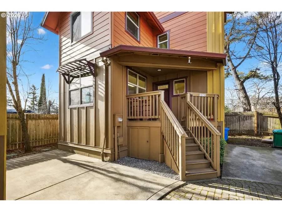 12132 SE Pardee St, Portland, OR 97266 - Image #3