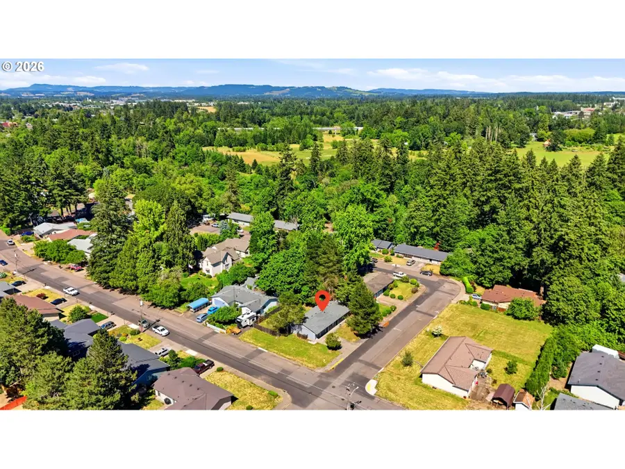815 SE Naomi Way, McMinnville, OR 97128 - #3