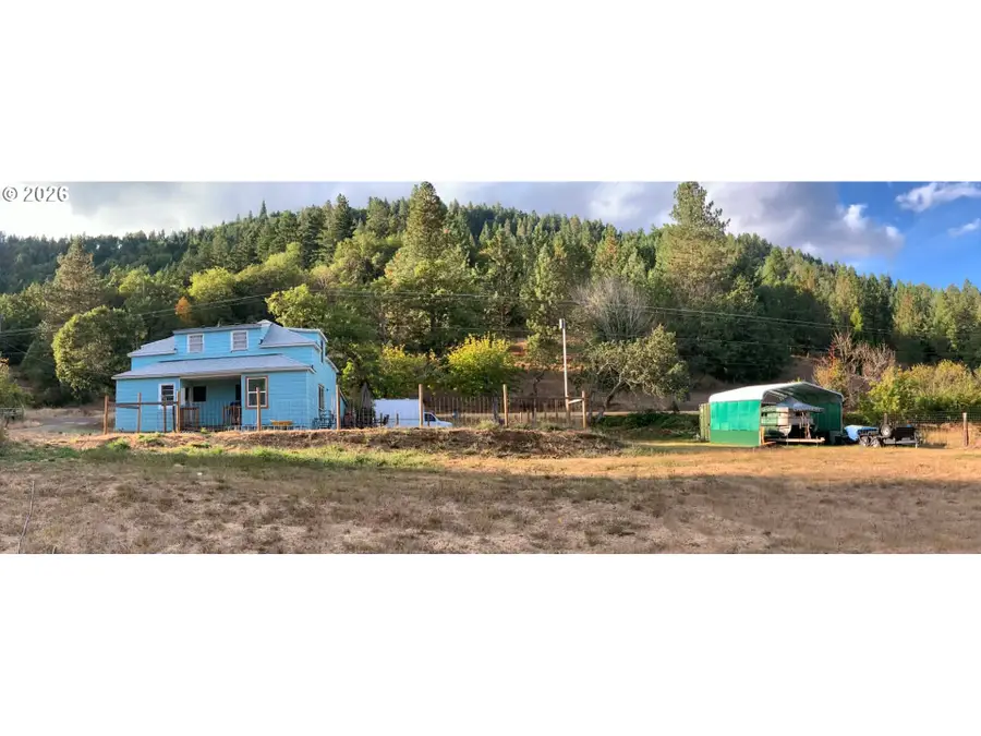 9060 Azalea Glen Rd, Glendale, OR 97442 - #2