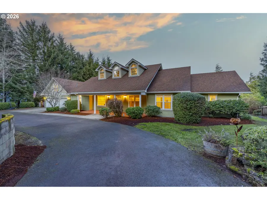 83471 S Cove Way, Florence, OR 97439 - #3