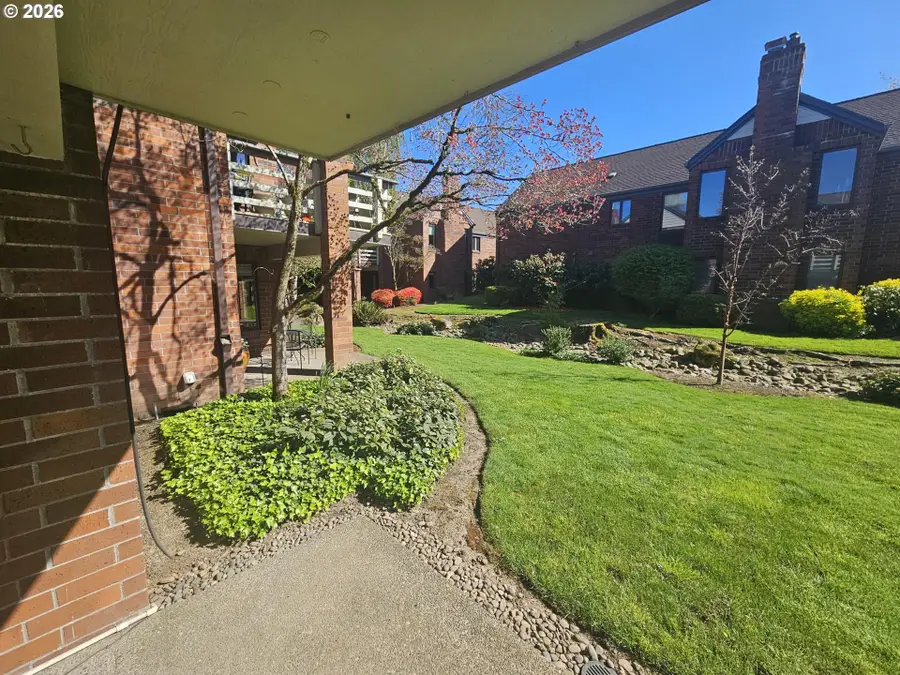 14875 NE Sacramento St #142, Portland, OR 97230 - #3