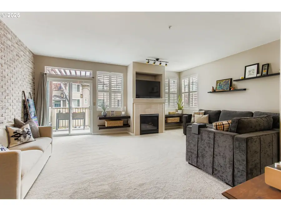 15175 SW Warbler Way #101, Beaverton, OR 97007 - Image #3