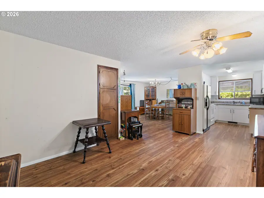 1959 Breakwood Cir Se, Albany, OR 97322 - #3