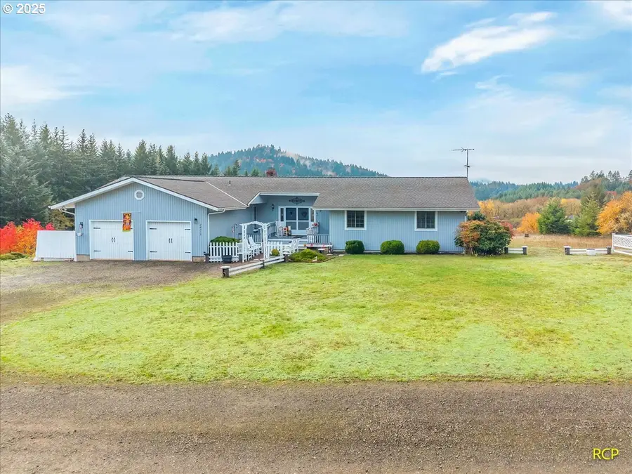 24312 Cardwell Hill Dr, Philomath, OR 97370 - Image #2