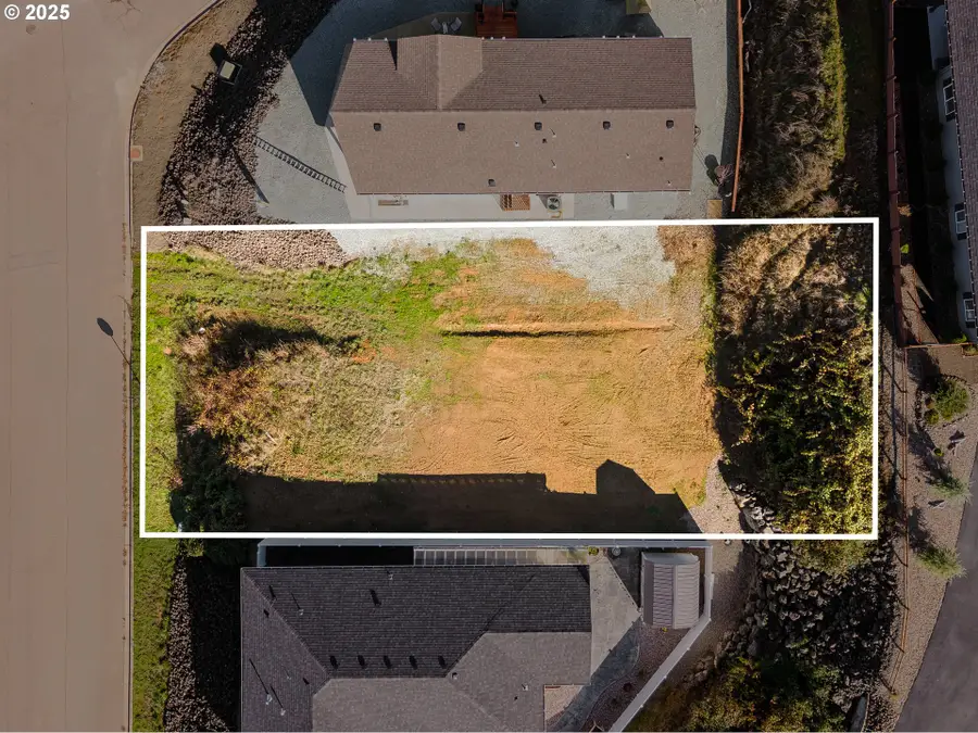 411 Clark St, Tri City, OR 97457 - Image #3