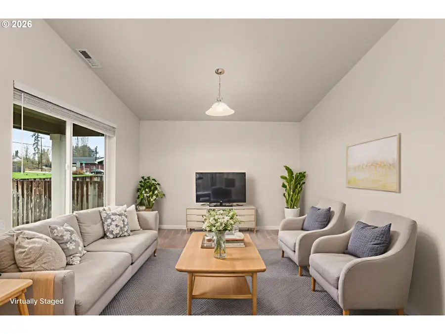 31250 NW Commercial St, North Plains, OR 97133 - Image #2