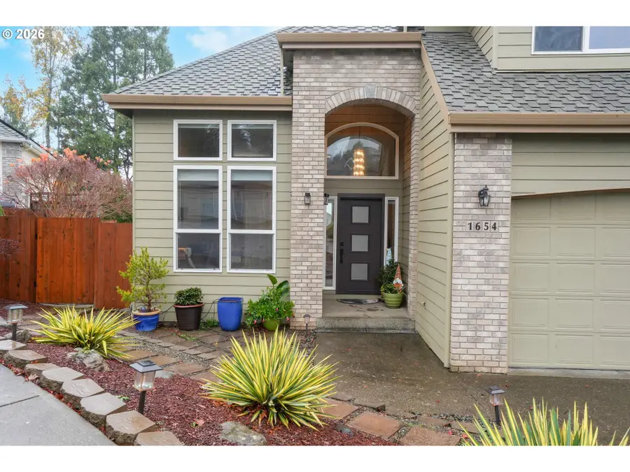 1654 Pelican Ct, Salem, OR 97304 - Image #3