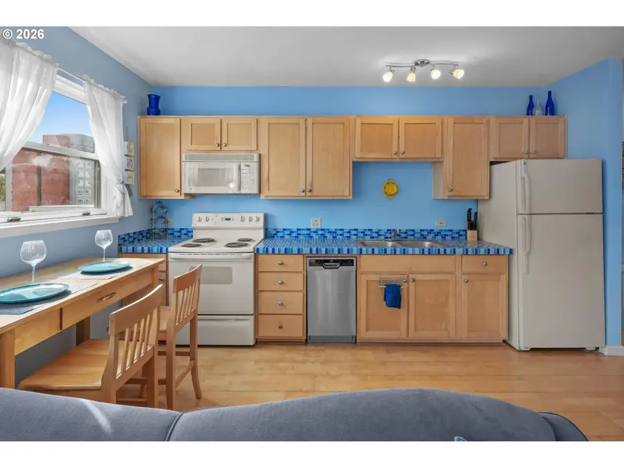 1134 SW Jefferson St #606, Portland, OR 97201 - #3