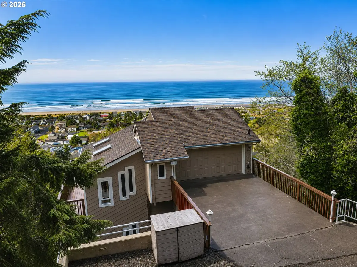 333 Pacific View Dr, Rockaway Beach, OR 97136 - #1