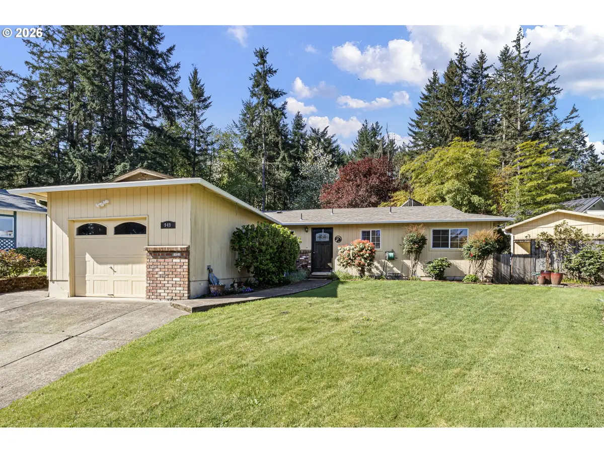 949 S S Ct, Cottage Grove, OR 97424 - #1