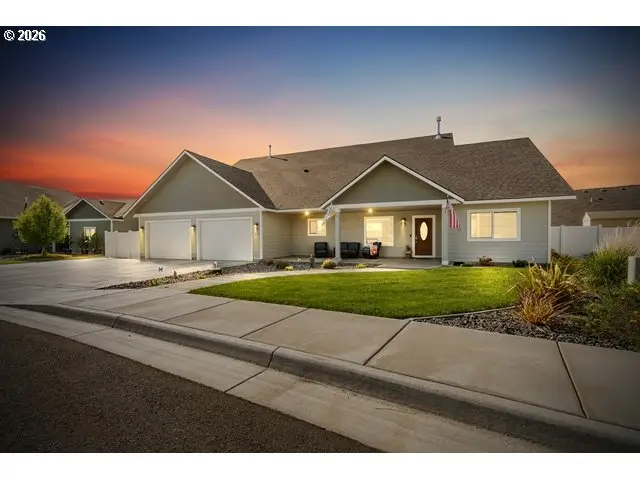416 SW Desert Sky Dr, Hermiston, OR 97838 - #1