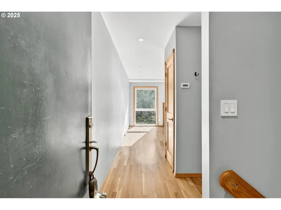 830 SW Broadway Dr #8, Portland, OR 97201 - Image #2