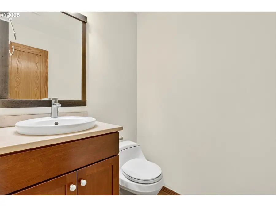 830 SW Broadway Dr #8, Portland, OR 97201 - Image #3