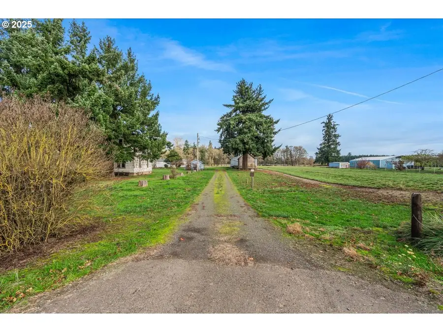 34117 Santiam Hwy, Lebanon, OR 97355 - Image #3