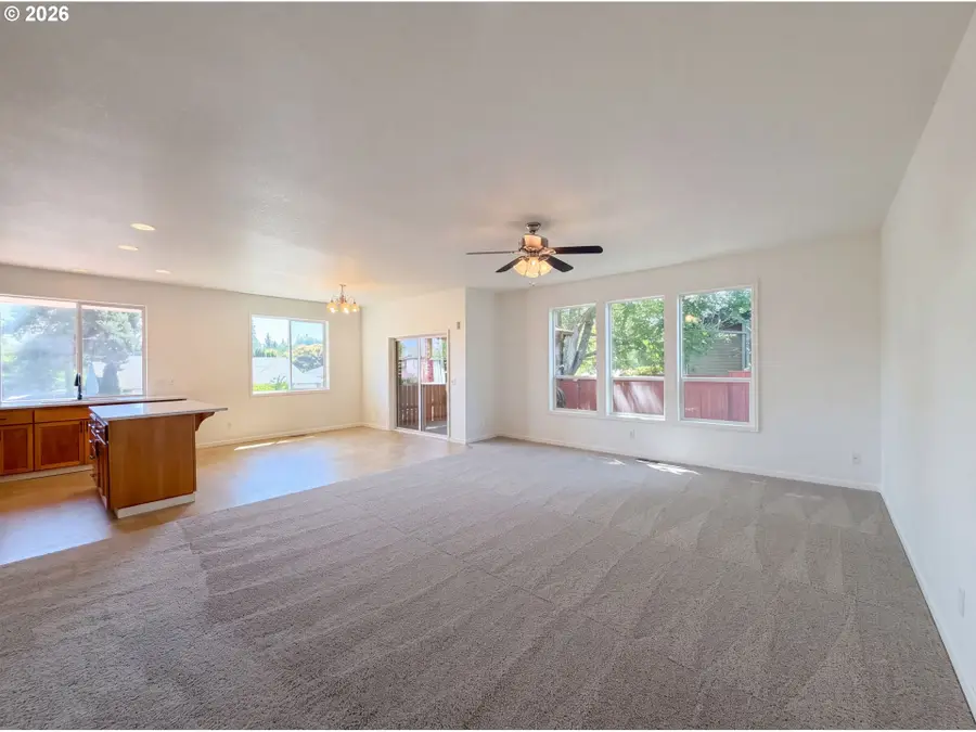 19015 SW Jessica Way, Beaverton, OR 97006 - #2