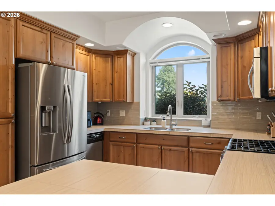 21302 NE Brooklyn Ct, Bend, OR 97701 - #2