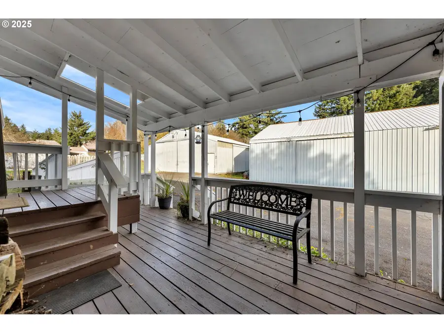 111 Mathany Rd, Carson, WA 98610 - Image #2