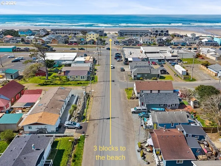 211 S 2nd Ave, Rockaway Beach, OR 97136 - #3