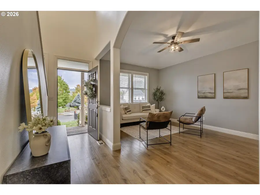 2507 Forge Dr, Forest Grove, OR 97116 - #2