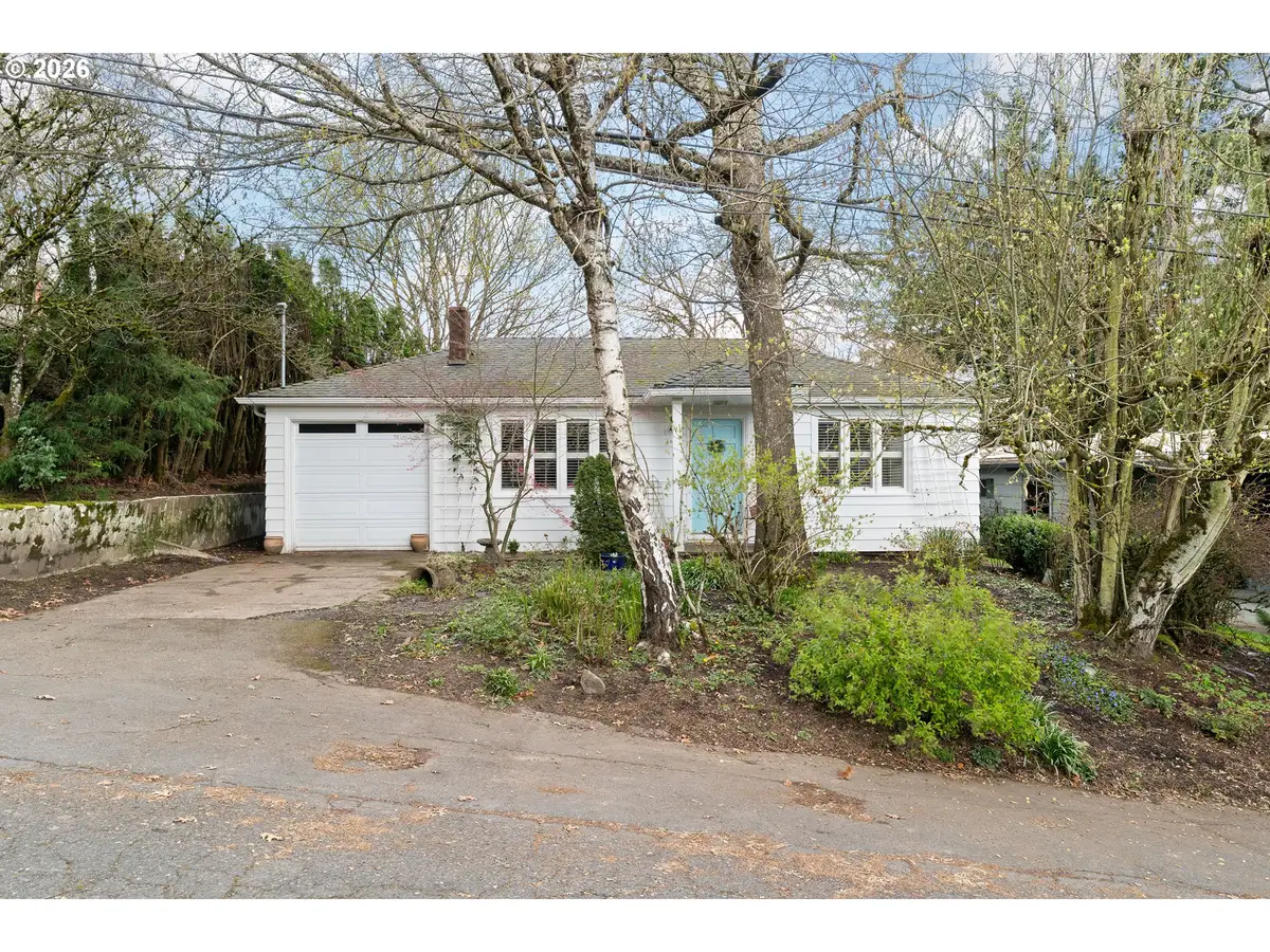 1615 SW Canby St, Portland, OR 97219 - #1