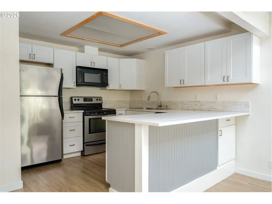 4684 SW Comus Pl #1-G, Portland, OR 97219 - #3