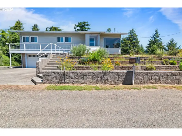63533 Flanagan Rd, CoosBay, OR 97420