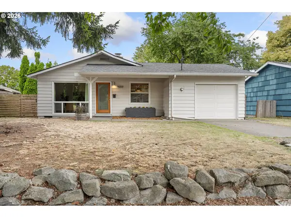 9009 N New York Ave, Portland, OR 97203