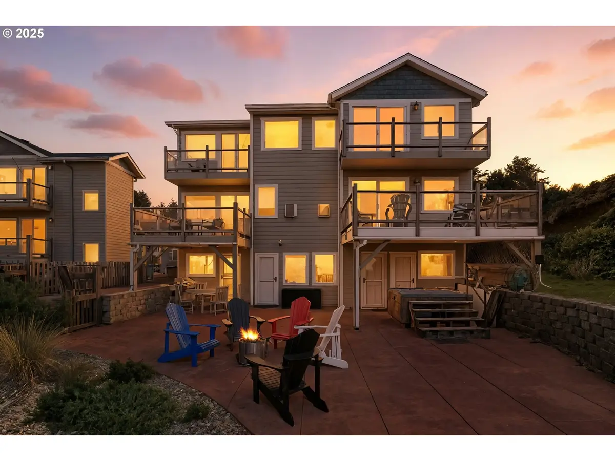 2223 SW Coast Ave, Lincoln City, OR 97367 - Image #1