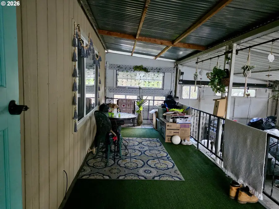 2980 NE Division St, Gresham, OR 97030 - #2