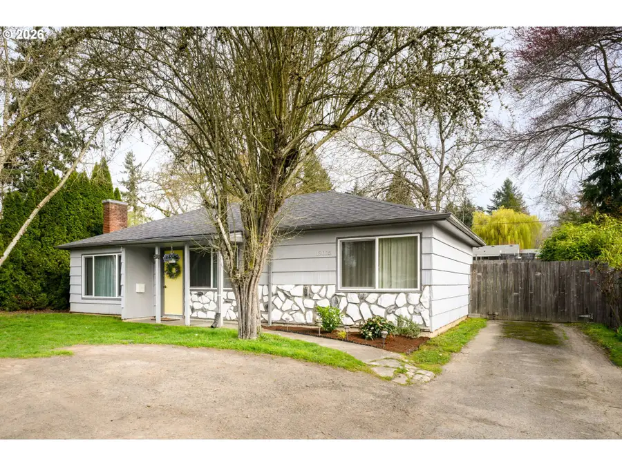 13005 SW Walker Rd, Beaverton, OR 97005 - #3