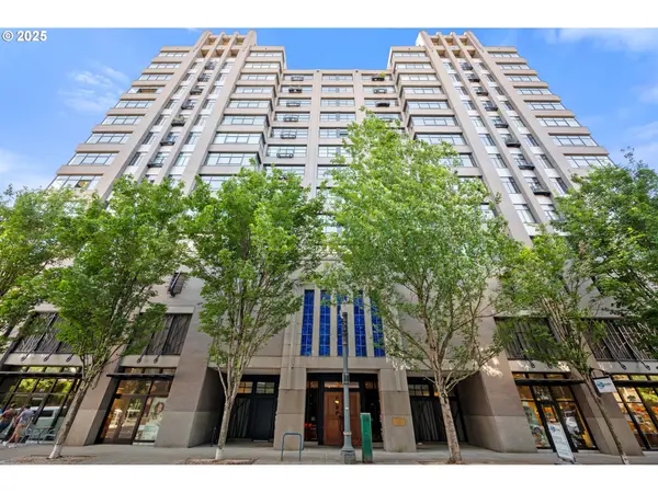 333 NW 9th Ave #411, Portland, OR 97209