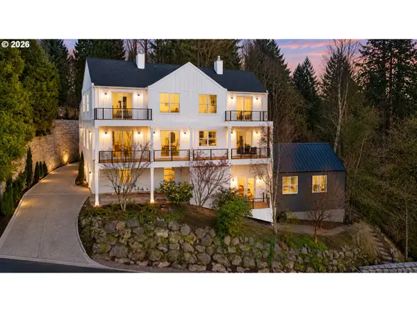 290 SW Moonridge Pl, Portland, OR 97225