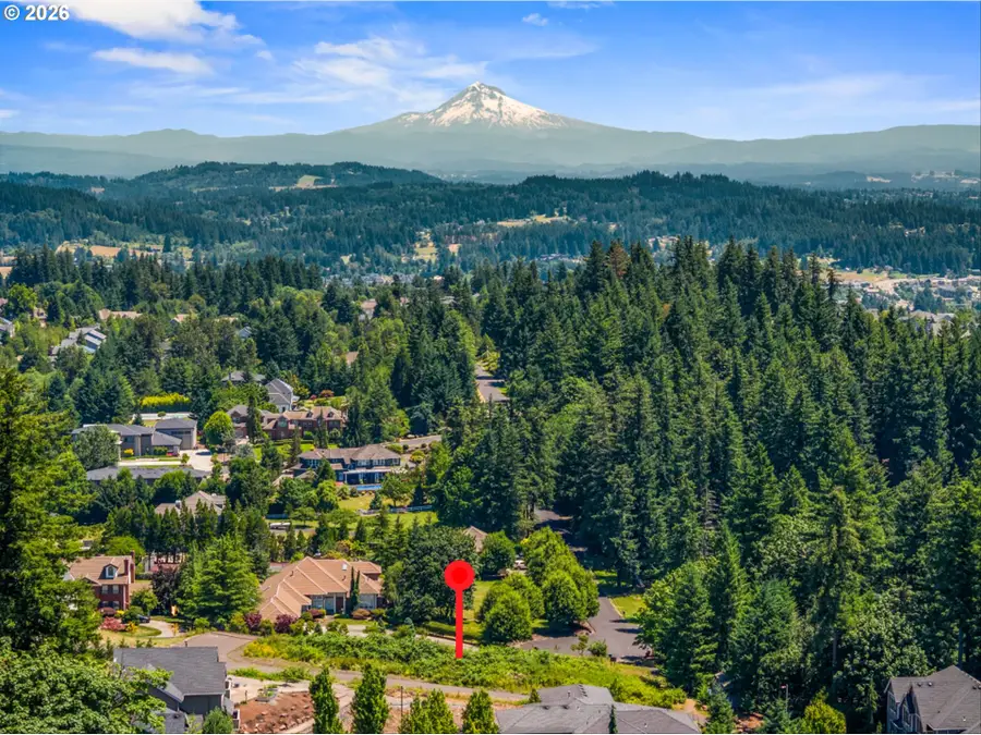 13733 SE Aldridge Rd, Happy Valley, OR 97086 - #2