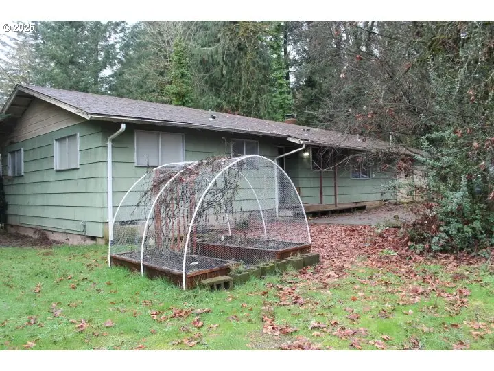 21620 Glaze Rd, Noti, OR 97461 - Image #2